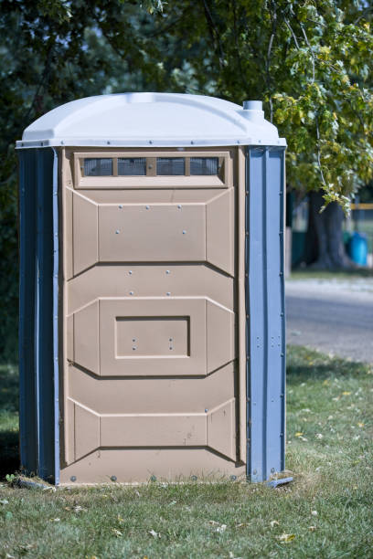 Best Portable restroom trailer rental  in Arlington, NY